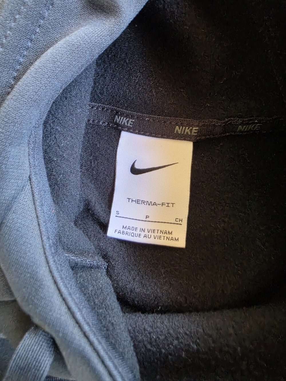 Nike Therma-Fit Black Hoodie Jacket Size Small - Activewear or Casual - Picture 4 of 8
